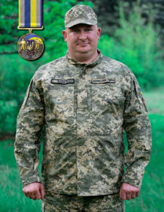 Андрій ДОВГАЛЬ